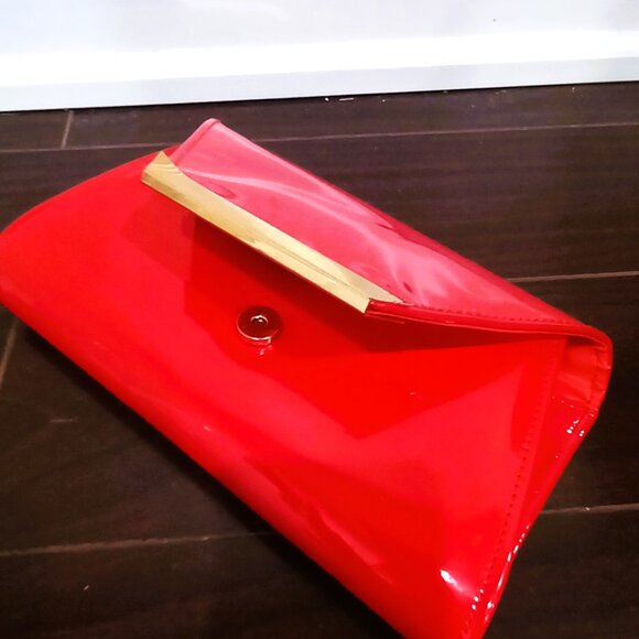 Clutch - Picture 4 of 4